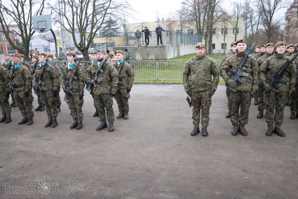 Fotorelacja: Defilada 13. Śląskiej Brygady Obrony Terytorialnej w Myszkowie