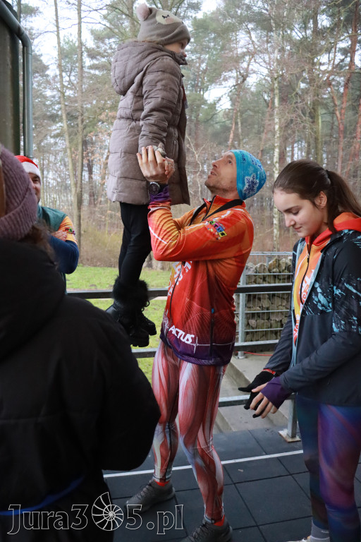 Fotorelacja: Mikołajkowy 9. Bieg po Zdrowie w Myszkowie