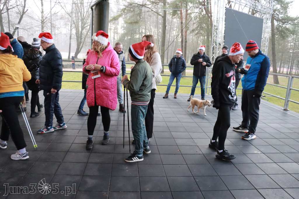 Fotorelacja: Mikołajkowy 9. Bieg po Zdrowie w Myszkowie