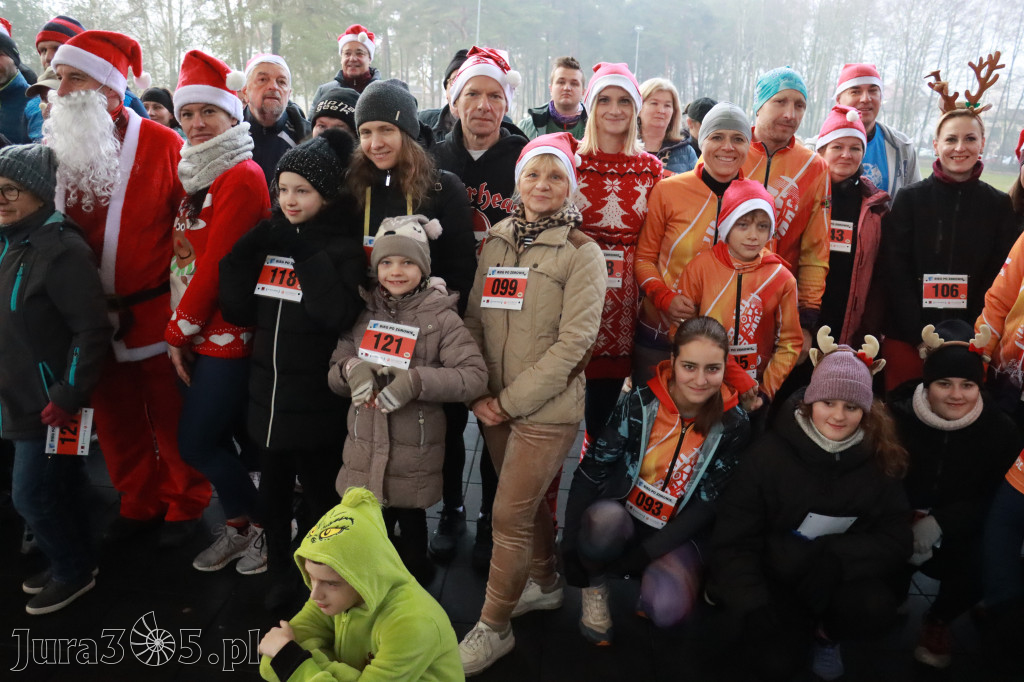 Fotorelacja: Mikołajkowy 9. Bieg po Zdrowie w Myszkowie