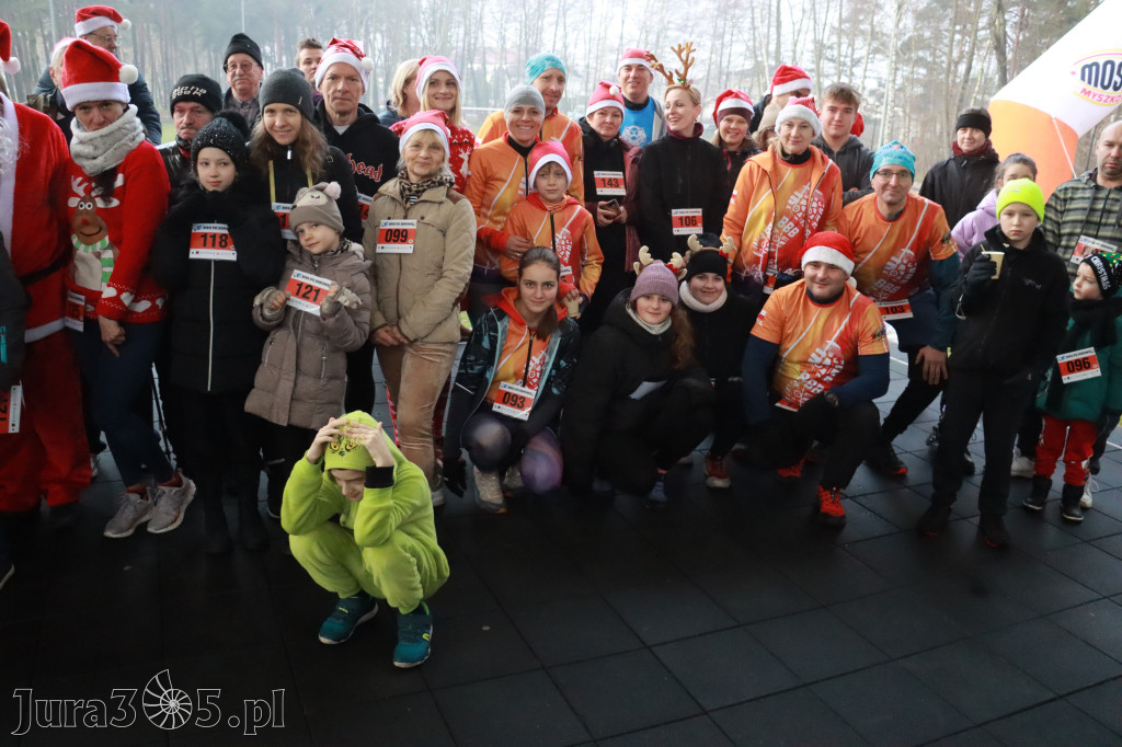 Fotorelacja: Mikołajkowy 9. Bieg po Zdrowie w Myszkowie