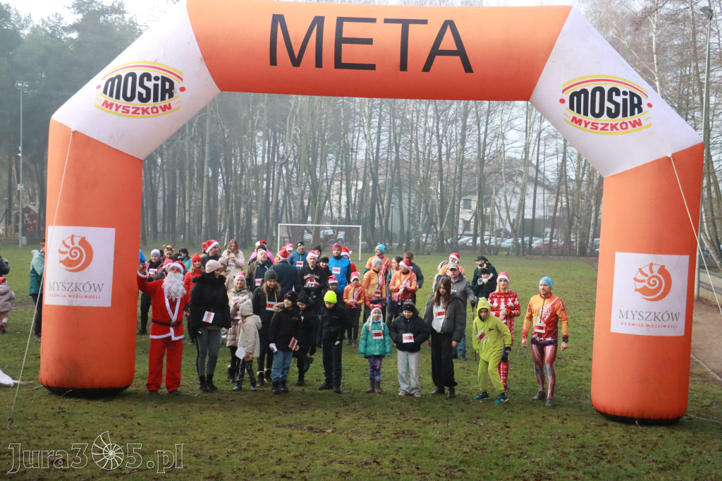 Fotorelacja: Mikołajkowy 9. Bieg po Zdrowie w Myszkowie