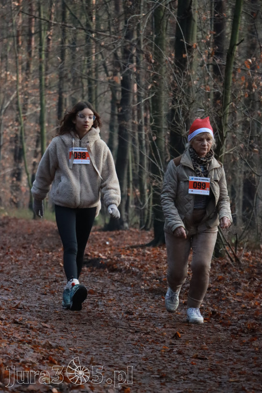 Fotorelacja: Mikołajkowy 9. Bieg po Zdrowie w Myszkowie