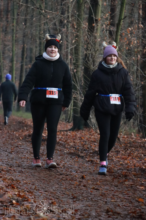 Fotorelacja: Mikołajkowy 9. Bieg po Zdrowie w Myszkowie