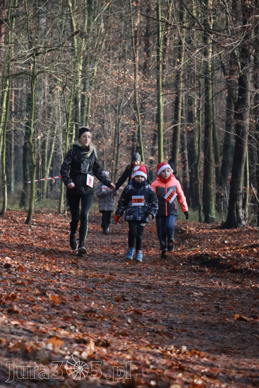 Fotorelacja: Mikołajkowy 9. Bieg po Zdrowie w Myszkowie