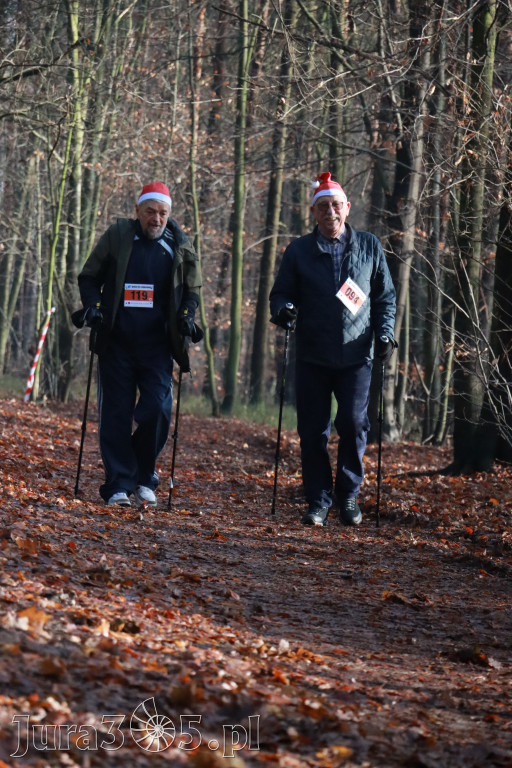 Fotorelacja: Mikołajkowy 9. Bieg po Zdrowie w Myszkowie