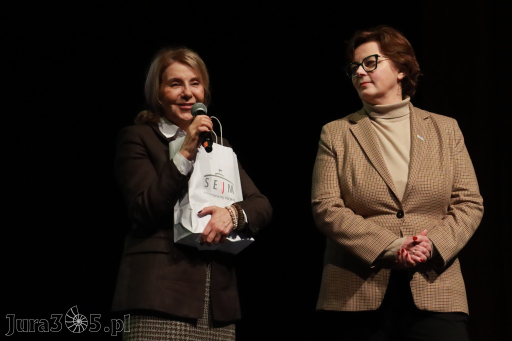 Fotorelacja: Świętowanie z Seniorami w MOK Zawiercie