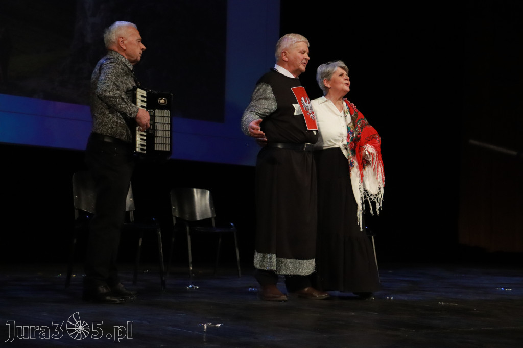Fotorelacja: Świętowanie z Seniorami w MOK Zawiercie