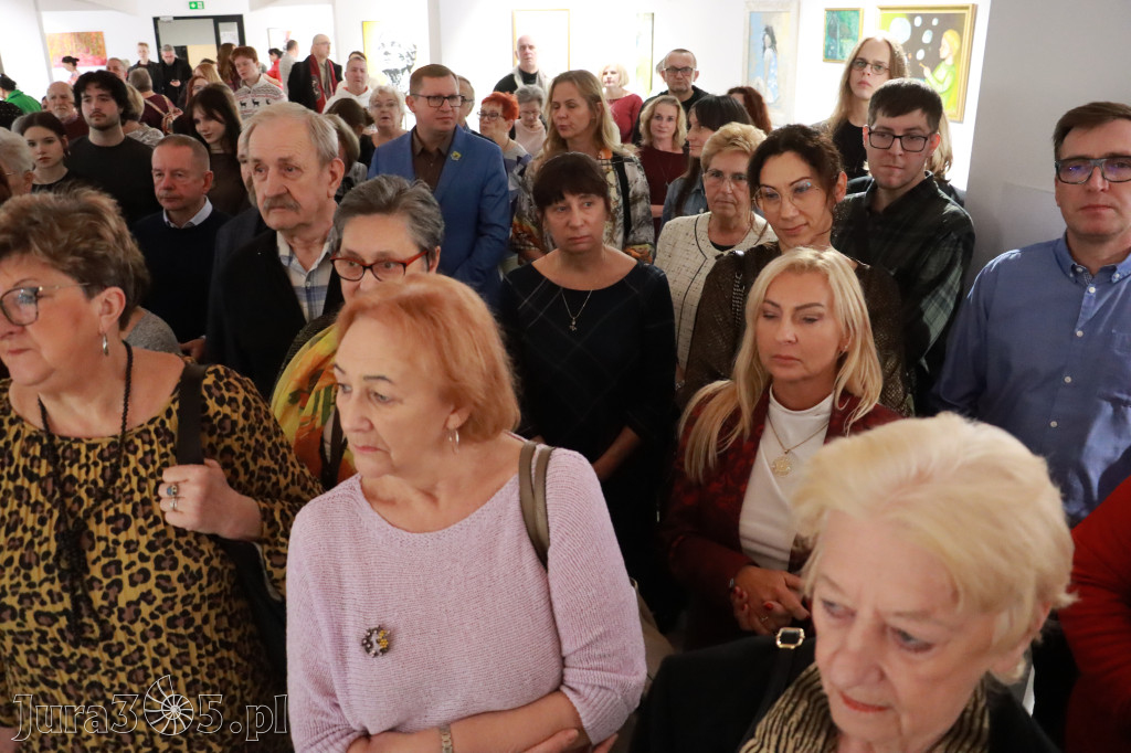Fotorelacja: Wernisaż wystawy „Artyści na 110” w Zawierciu