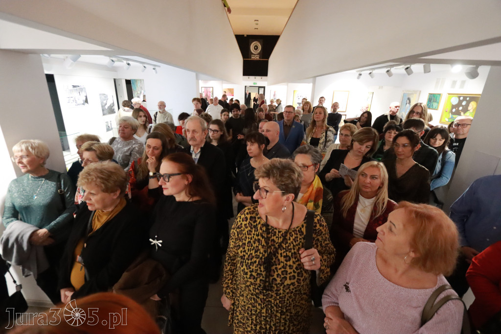 Fotorelacja: Wernisaż wystawy „Artyści na 110” w Zawierciu