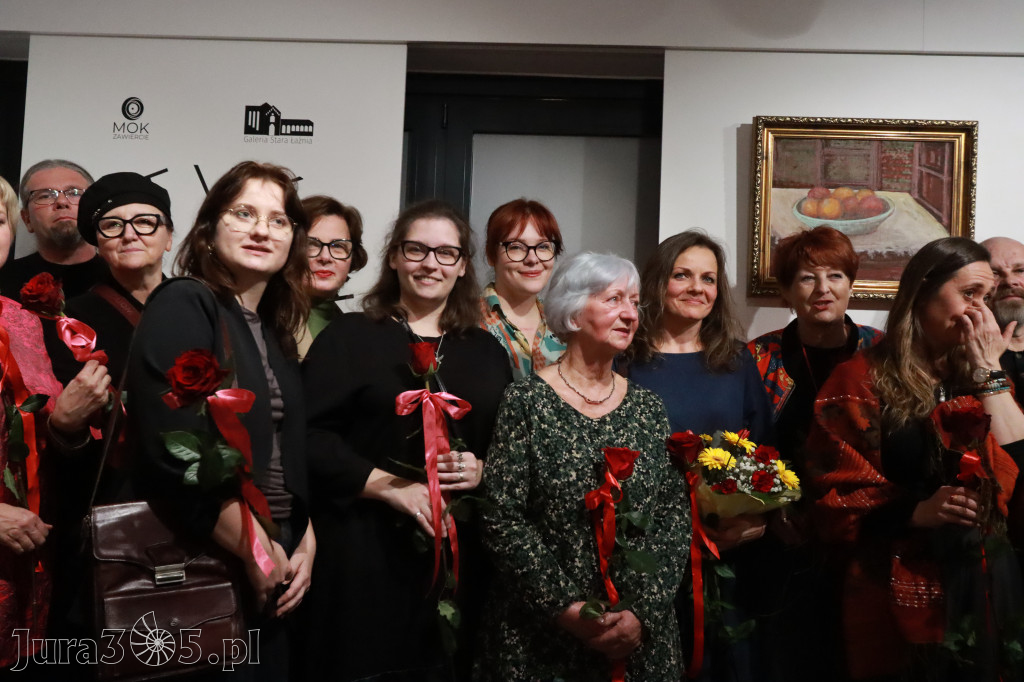Fotorelacja: Wernisaż wystawy „Artyści na 110” w Zawierciu
