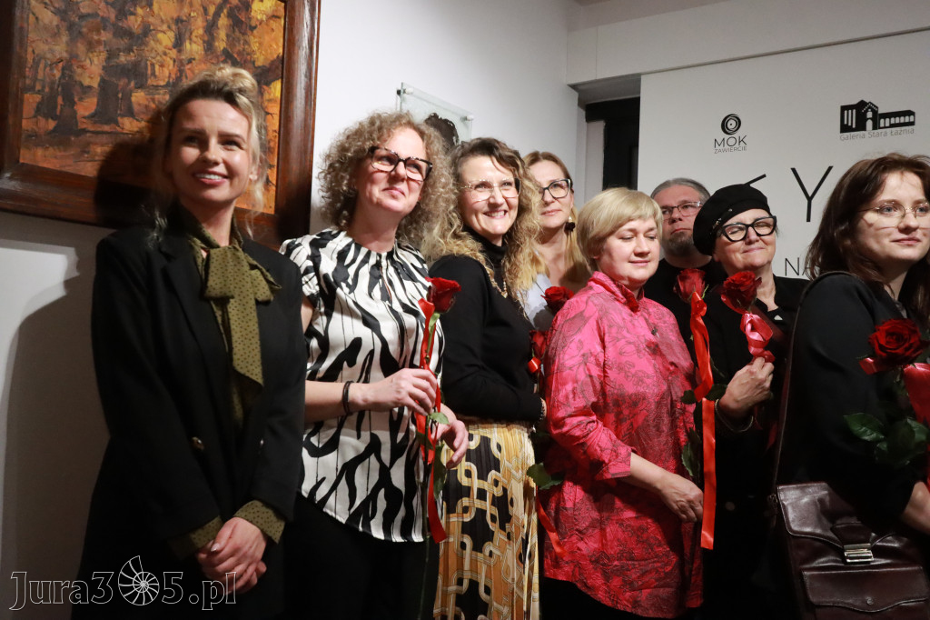 Fotorelacja: Wernisaż wystawy „Artyści na 110” w Zawierciu
