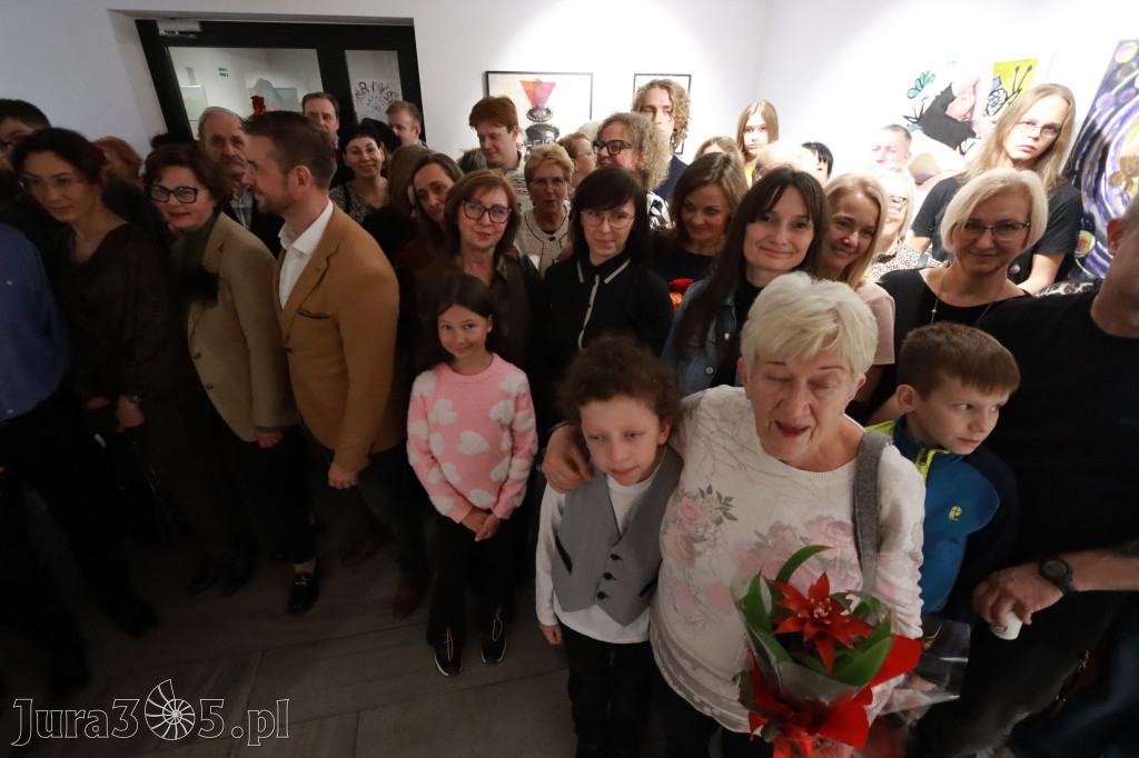 Fotorelacja: Wernisaż wystawy „Artyści na 110” w Zawierciu