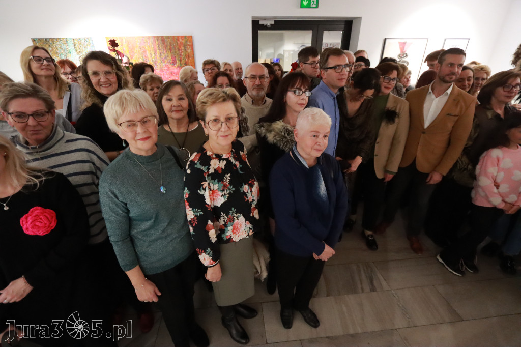 Fotorelacja: Wernisaż wystawy „Artyści na 110” w Zawierciu