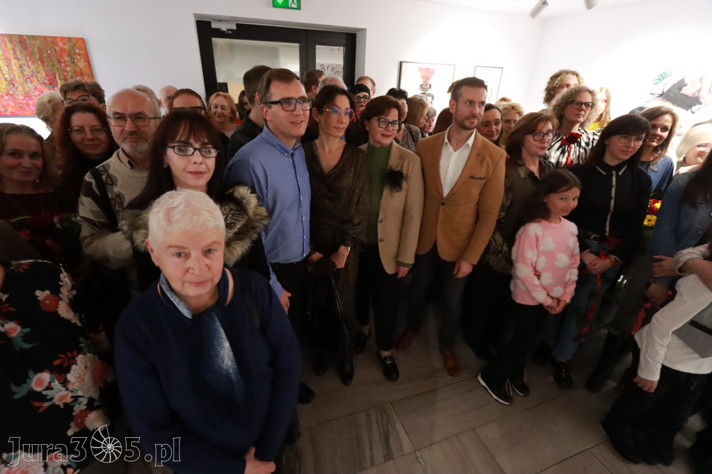 Fotorelacja: Wernisaż wystawy „Artyści na 110” w Zawierciu