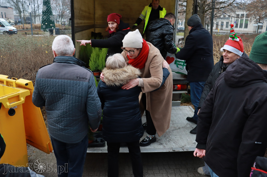 Fotorelacja: Świąteczna Eko-Wymiana - Jarmark Bożonarodzeniowy w Zawierciu