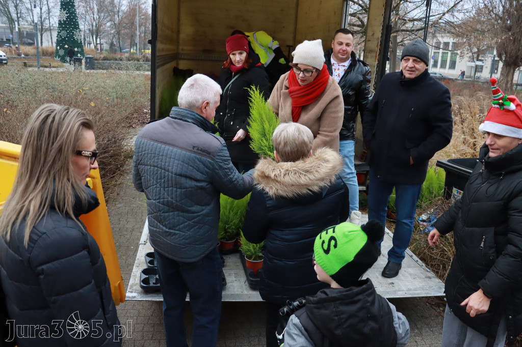 Fotorelacja: Świąteczna Eko-Wymiana - Jarmark Bożonarodzeniowy w Zawierciu
