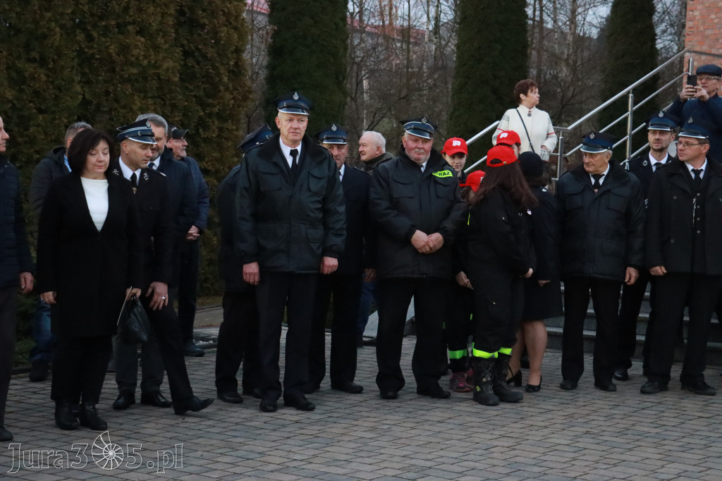 Fotorelacja I: Przekazanie samochodu ratowniczo-gaśniczego dla OSP Myszków-Smudzówka