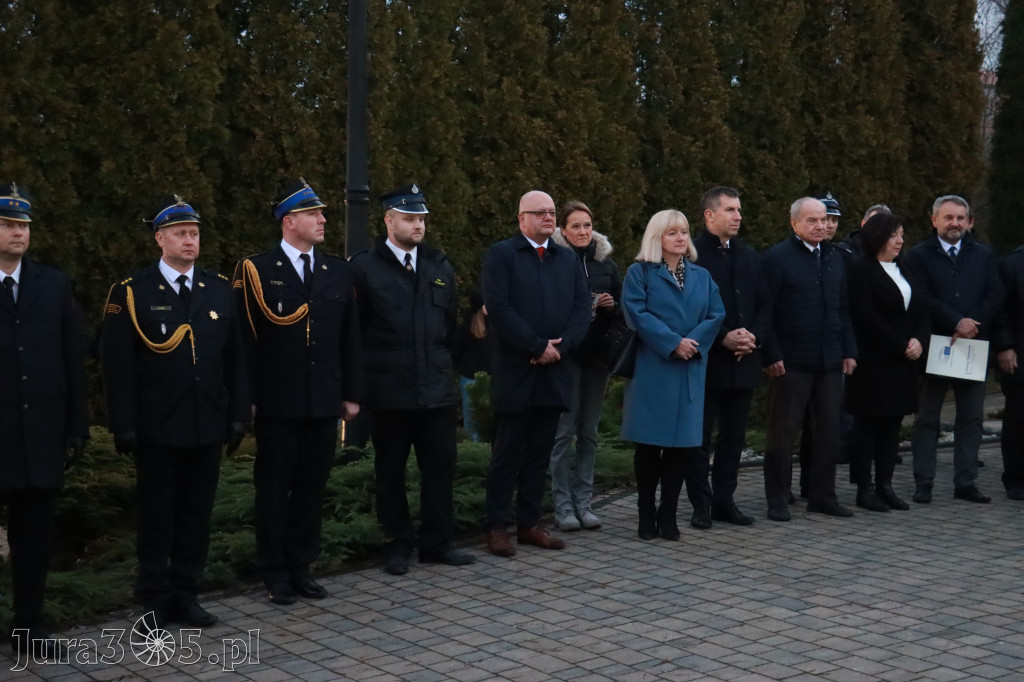 Fotorelacja I: Przekazanie samochodu ratowniczo-gaśniczego dla OSP Myszków-Smudzówka