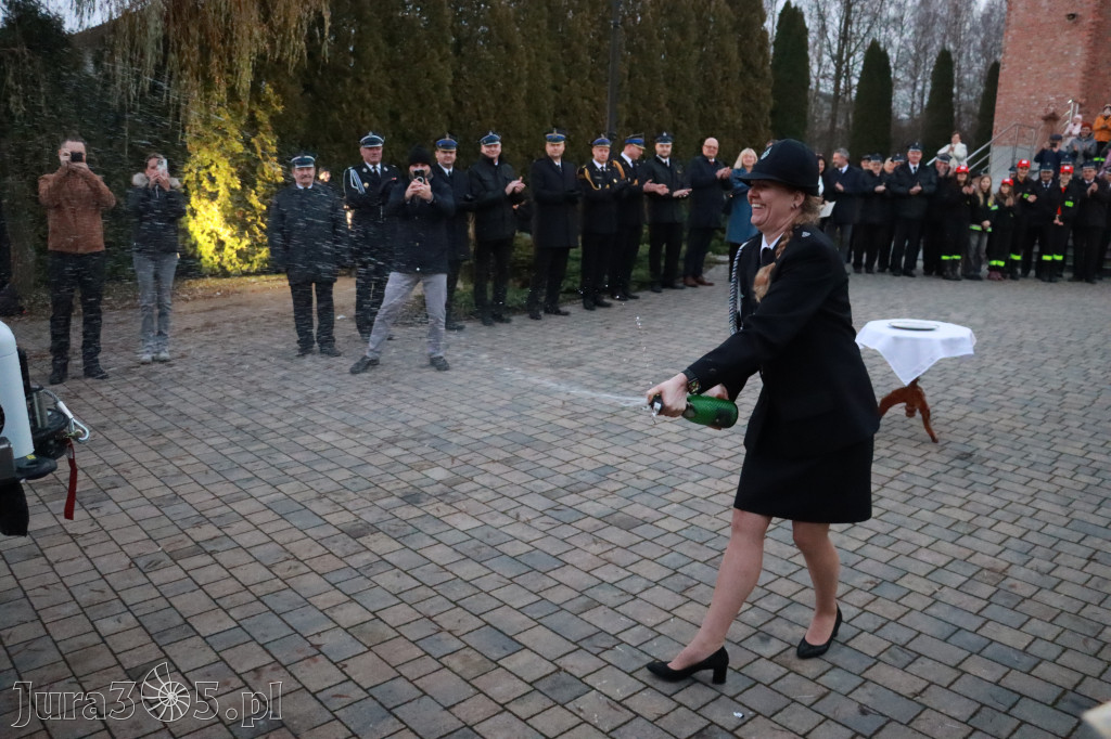 Fotorelacja I: Przekazanie samochodu ratowniczo-gaśniczego dla OSP Myszków-Smudzówka