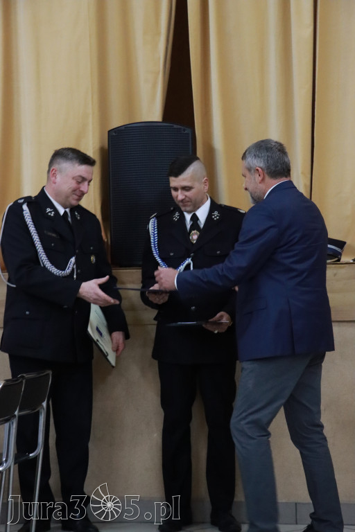 Fotorelacja II: Przekazanie samochodu ratowniczo-gaśniczego dla OSP Myszków-Smudzówka