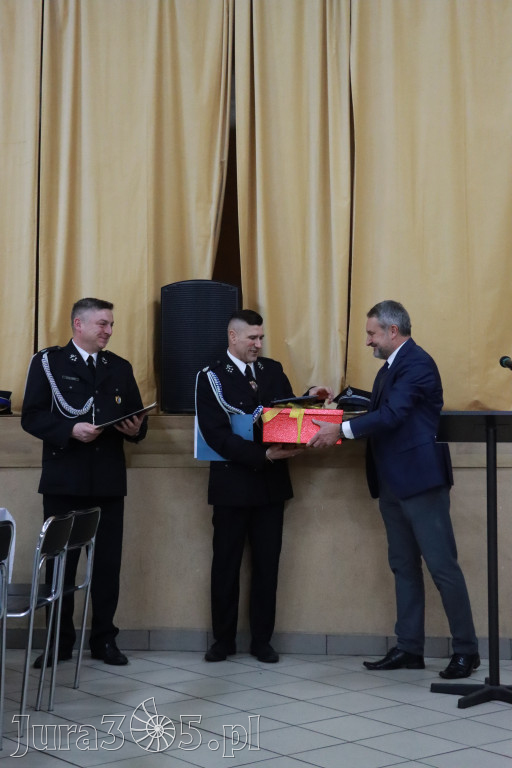 Fotorelacja II: Przekazanie samochodu ratowniczo-gaśniczego dla OSP Myszków-Smudzówka