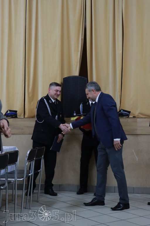 Fotorelacja II: Przekazanie samochodu ratowniczo-gaśniczego dla OSP Myszków-Smudzówka