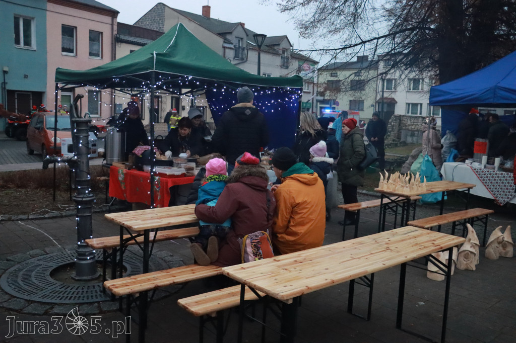 Fotorelacja I: Iskry Jarmark Bożonarodzeniowy w Żarkach