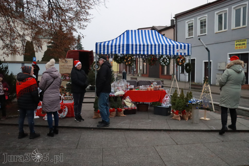 Fotorelacja I: Iskry Jarmark Bożonarodzeniowy w Żarkach