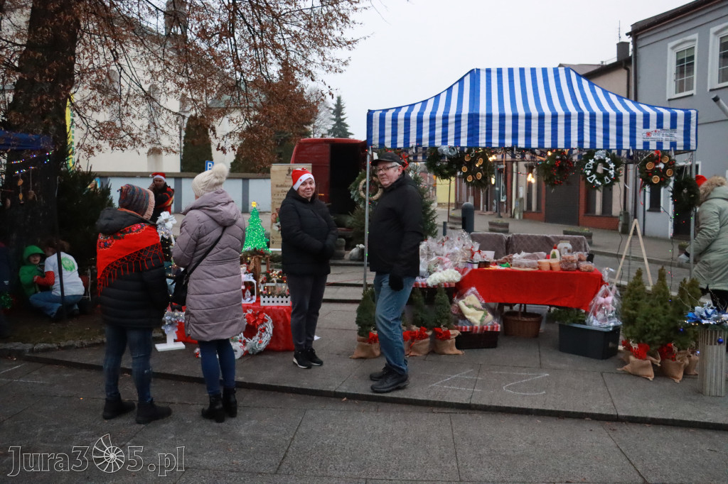 Fotorelacja I: Iskry Jarmark Bożonarodzeniowy w Żarkach