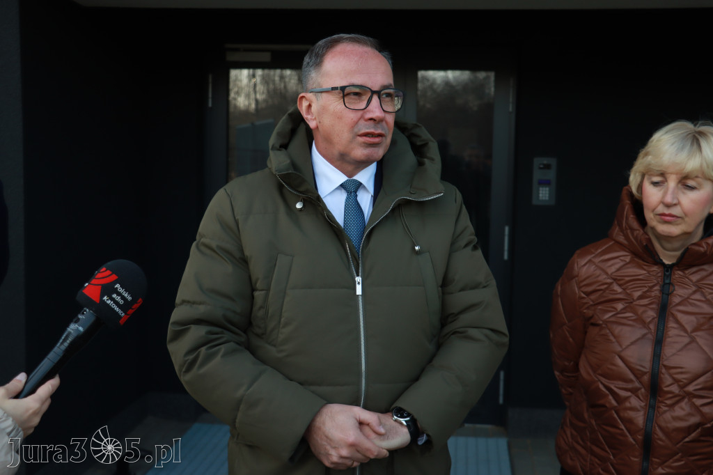 Fotorelacja: Przekazanie kluczy do nowych mieszkań TBS w Łazach