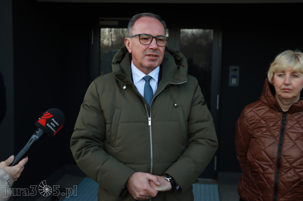 Fotorelacja: Przekazanie kluczy do nowych mieszkań TBS w Łazach