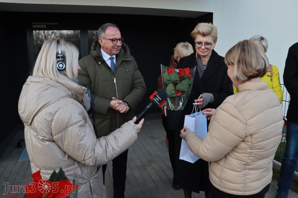 Fotorelacja: Przekazanie kluczy do nowych mieszkań TBS w Łazach