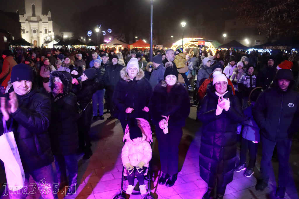 Fotorelacja I: Iskry Jarmark Bożonarodzeniowy w Żarkach
