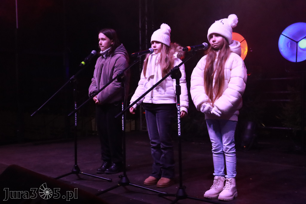 Fotorelacja I: Iskry Jarmark Bożonarodzeniowy w Żarkach