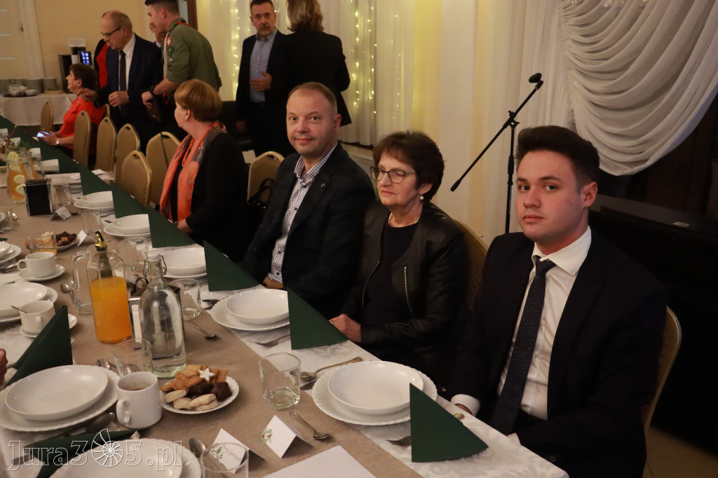 Fotorelacja: 1 Wigilijne spotkanie członków Stowarzyszenia Ruch Harcerski CZUWAJ w Zawierciu