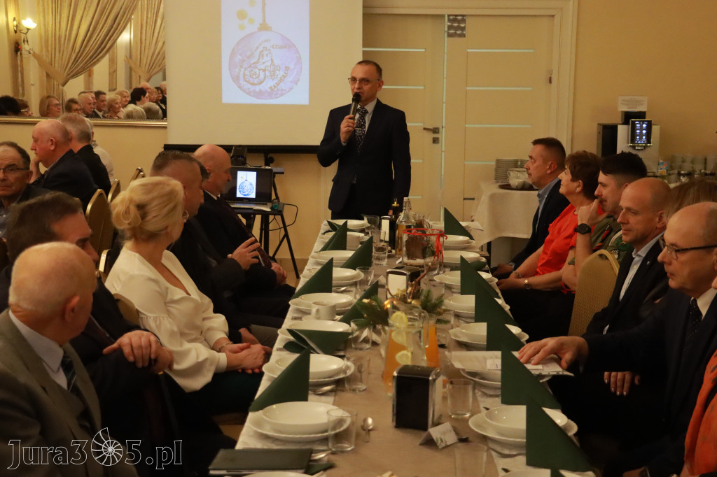 Fotorelacja: 1 Wigilijne spotkanie członków Stowarzyszenia Ruch Harcerski CZUWAJ w Zawierciu