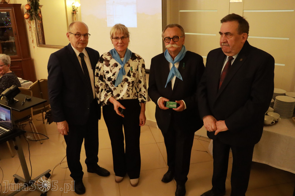 Fotorelacja: 1 Wigilijne spotkanie członków Stowarzyszenia Ruch Harcerski CZUWAJ w Zawierciu