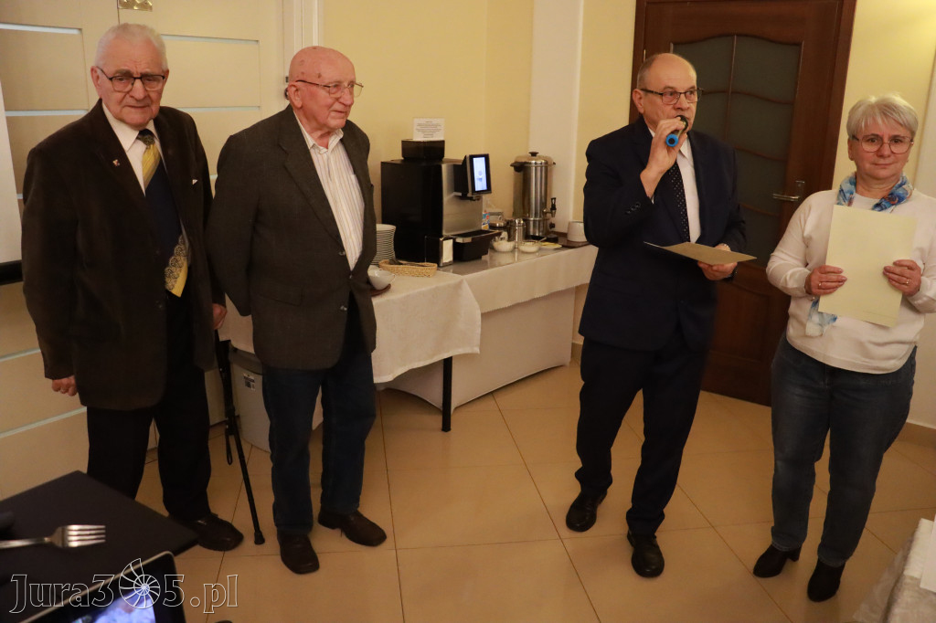 Fotorelacja: 1 Wigilijne spotkanie członków Stowarzyszenia Ruch Harcerski CZUWAJ w Zawierciu