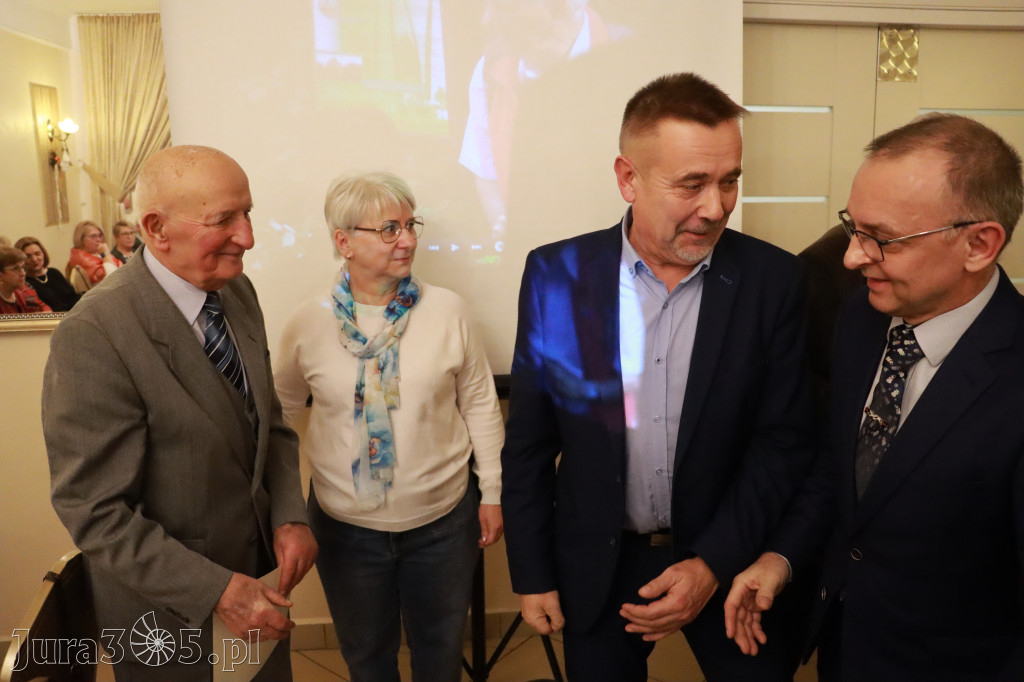 Fotorelacja: 1 Wigilijne spotkanie członków Stowarzyszenia Ruch Harcerski CZUWAJ w Zawierciu