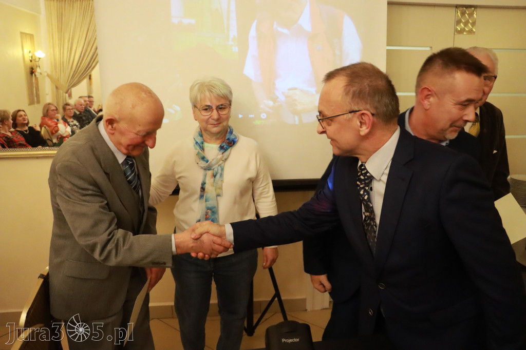 Fotorelacja: 1 Wigilijne spotkanie członków Stowarzyszenia Ruch Harcerski CZUWAJ w Zawierciu