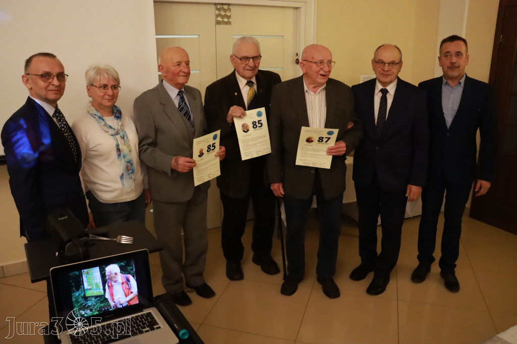 Fotorelacja: 1 Wigilijne spotkanie członków Stowarzyszenia Ruch Harcerski CZUWAJ w Zawierciu