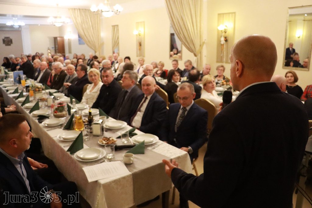 Fotorelacja: 1 Wigilijne spotkanie członków Stowarzyszenia Ruch Harcerski CZUWAJ w Zawierciu