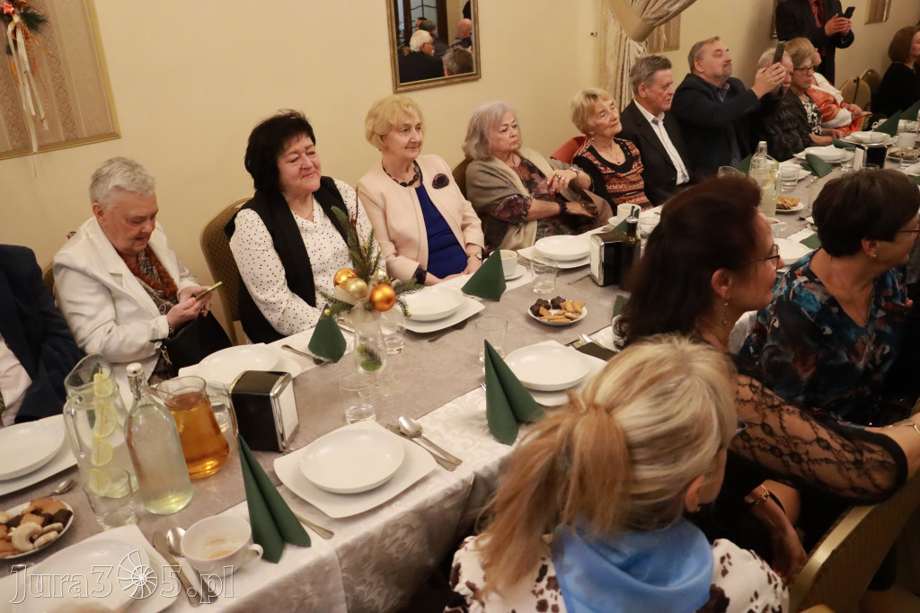 Fotorelacja: 1 Wigilijne spotkanie członków Stowarzyszenia Ruch Harcerski CZUWAJ w Zawierciu