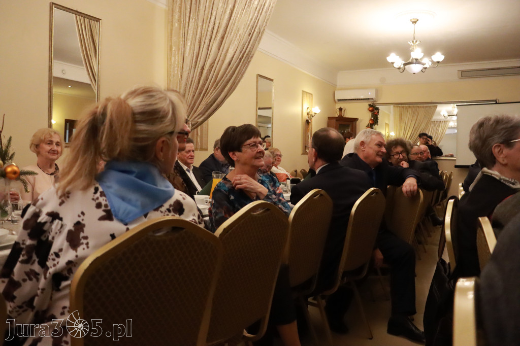 Fotorelacja: 1 Wigilijne spotkanie członków Stowarzyszenia Ruch Harcerski CZUWAJ w Zawierciu