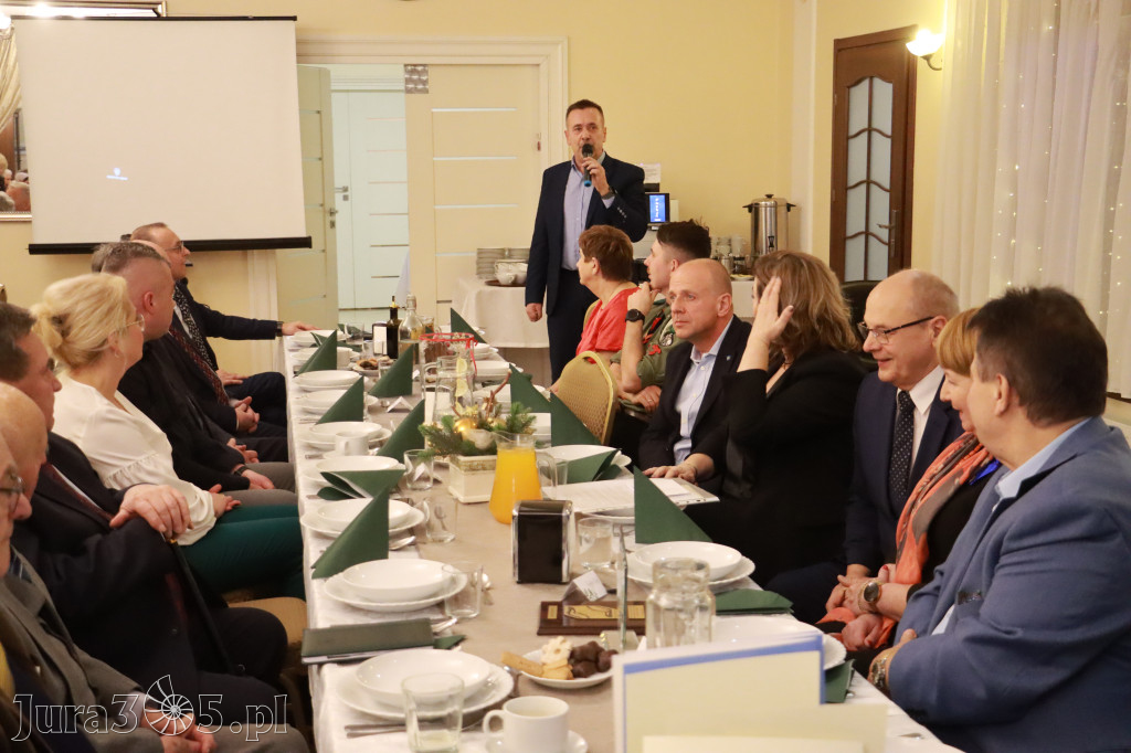 Fotorelacja: 1 Wigilijne spotkanie członków Stowarzyszenia Ruch Harcerski CZUWAJ w Zawierciu