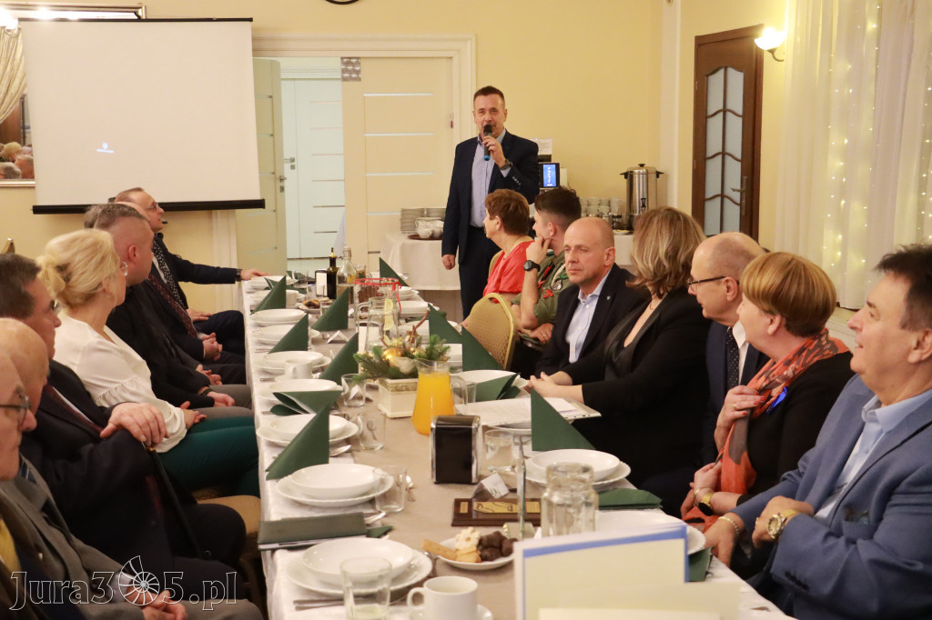Fotorelacja: 1 Wigilijne spotkanie członków Stowarzyszenia Ruch Harcerski CZUWAJ w Zawierciu