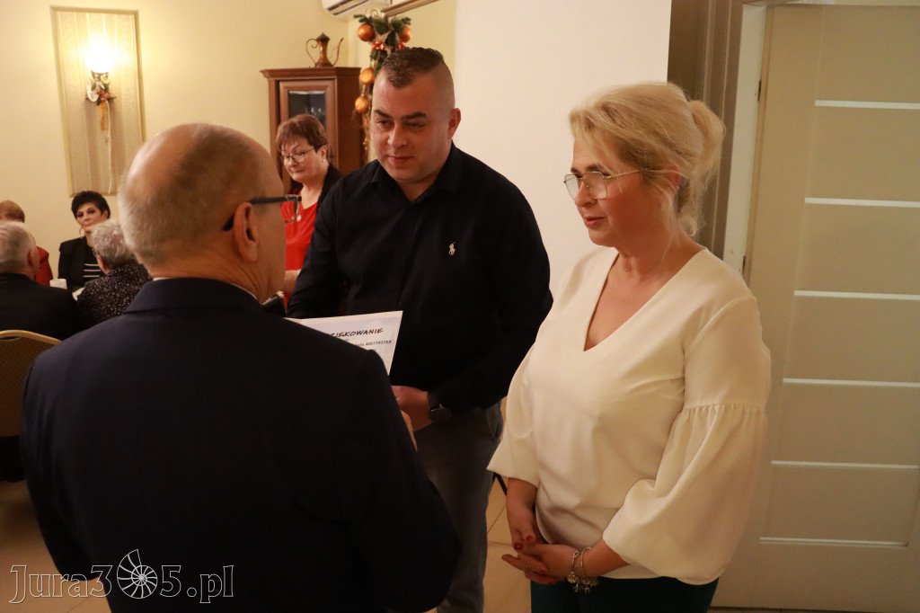 Fotorelacja: 1 Wigilijne spotkanie członków Stowarzyszenia Ruch Harcerski CZUWAJ w Zawierciu