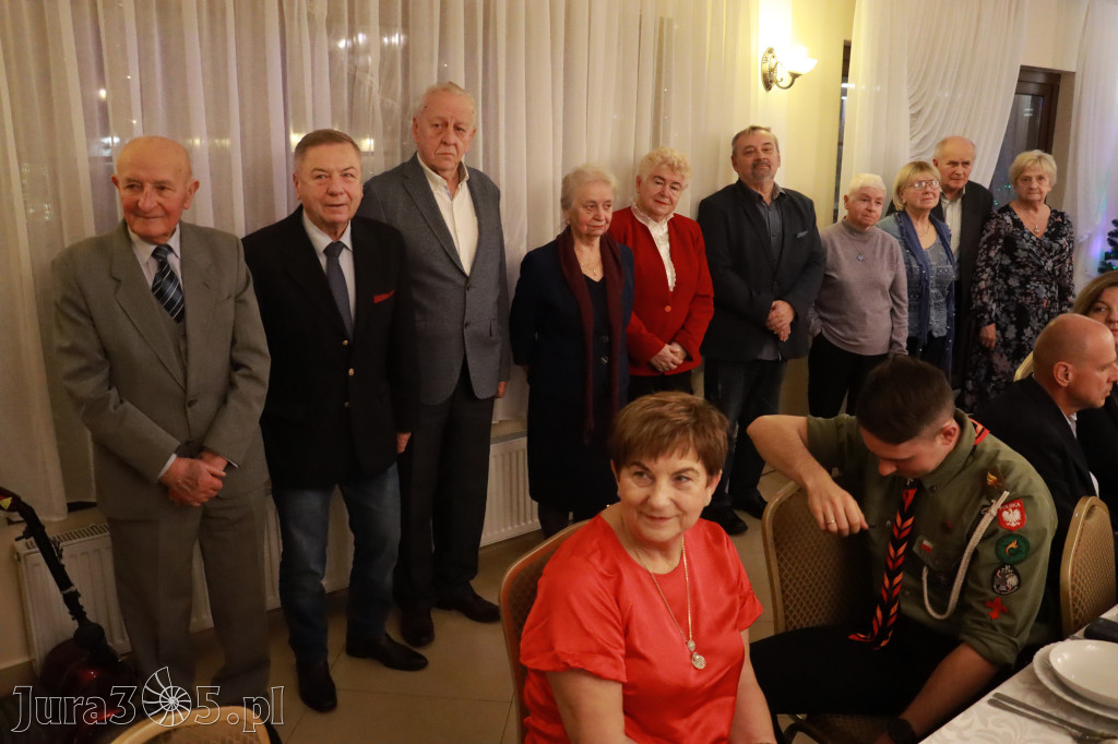 Fotorelacja: 1 Wigilijne spotkanie członków Stowarzyszenia Ruch Harcerski CZUWAJ w Zawierciu