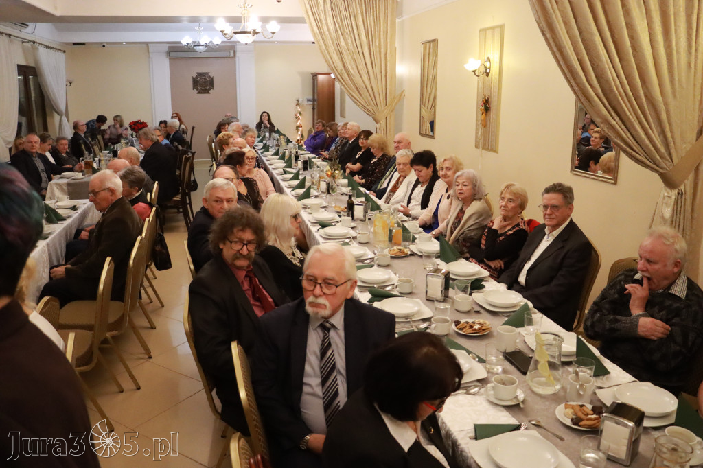 Fotorelacja: 1 Wigilijne spotkanie członków Stowarzyszenia Ruch Harcerski CZUWAJ w Zawierciu